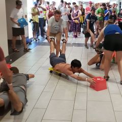 UAH students playing hungry hungry hippos