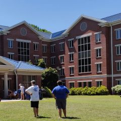 UAH honors students playing lawn games